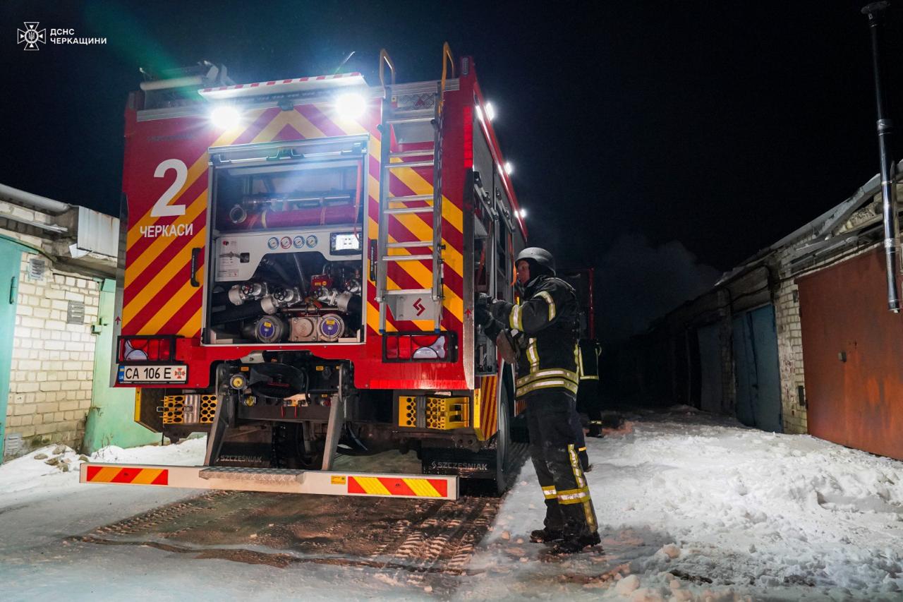 Russian drone attack on Ukrainian city Cherkasy: Homes destroyed, fires break out